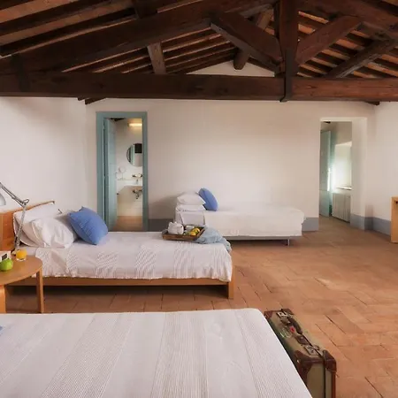 Carmeli 12&2 Emma Villa *